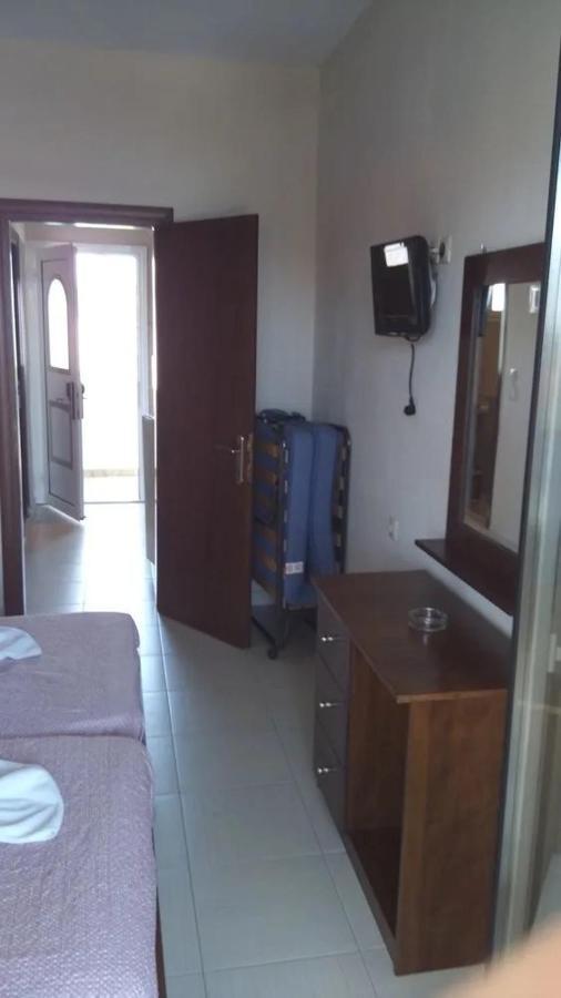 Appartamento Kyparissis Possidi Esterno foto